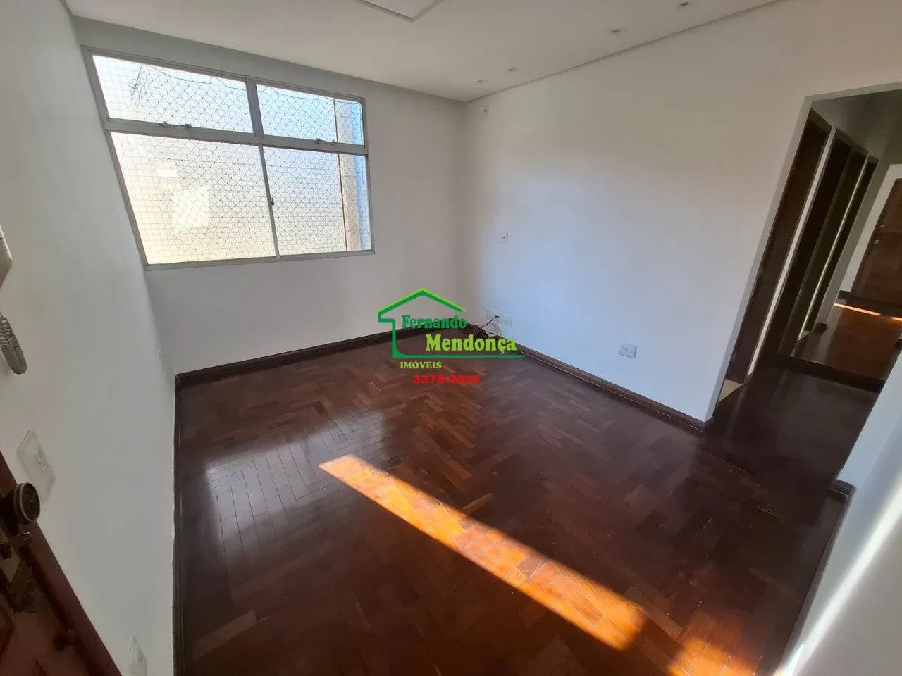 Apartamento 03 quartos no Bairro Coração Eucarístico
