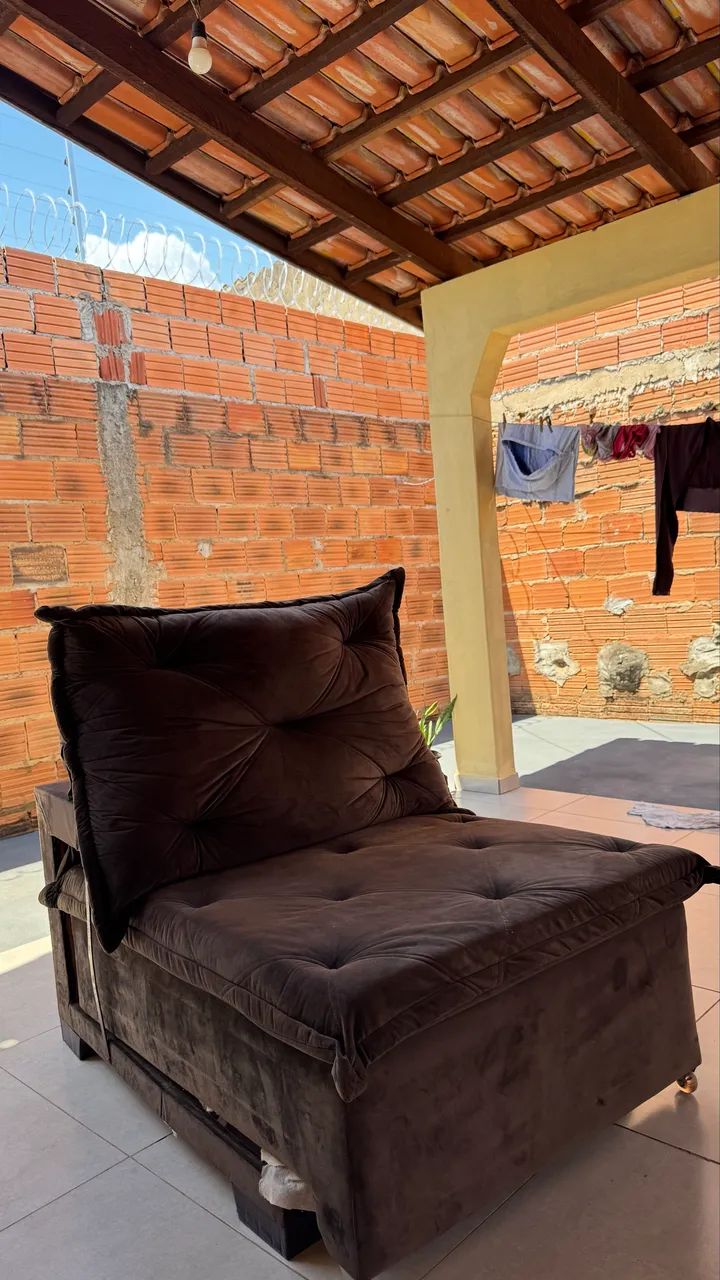 Vendo Sofá/chaise em veludo marrom, ótimo estado de conservação! - Foto 2