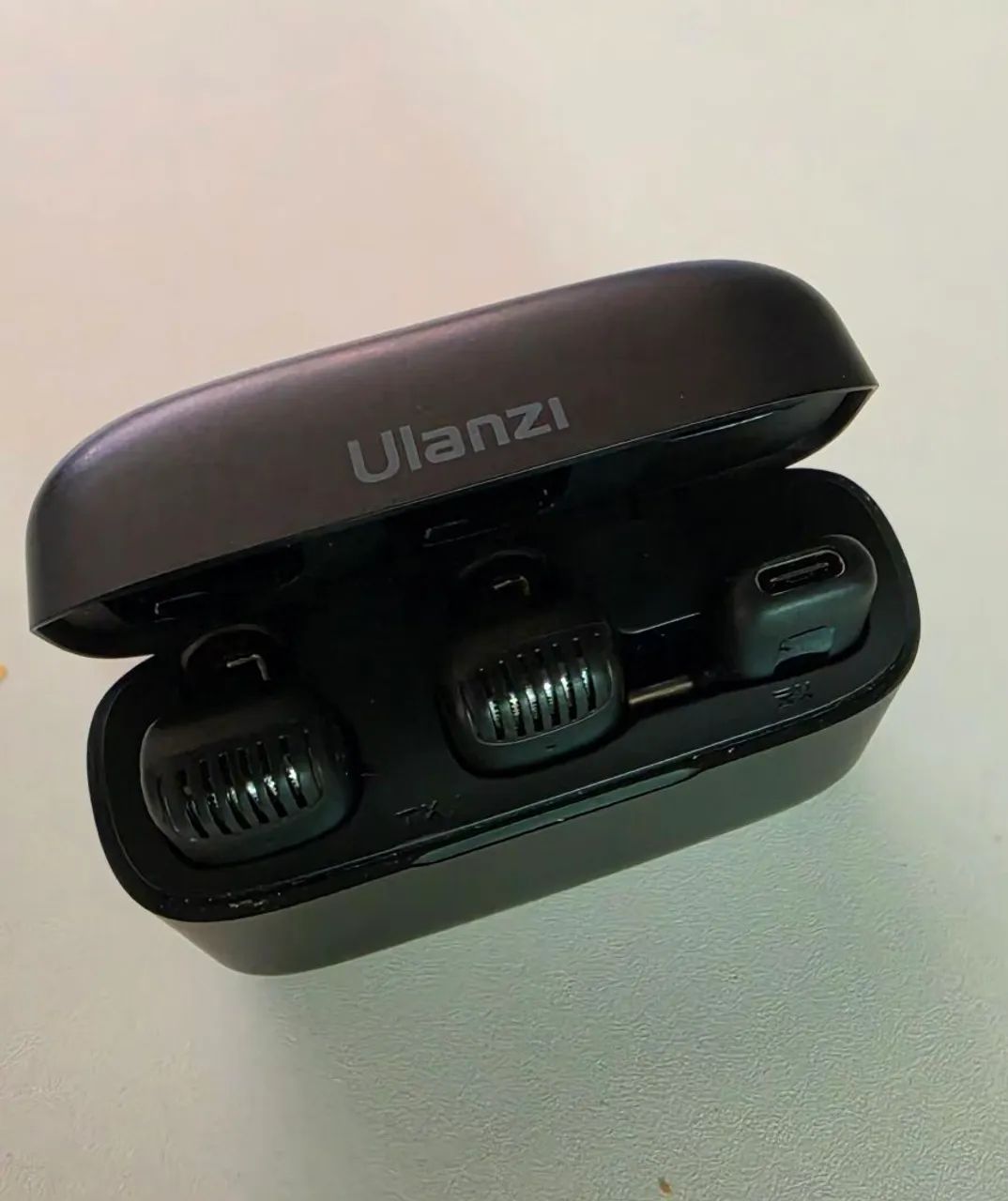 Microfone Ulanzi Sem Fio J12 Conector Usb Tipo C -2 Mics - Foto 2
