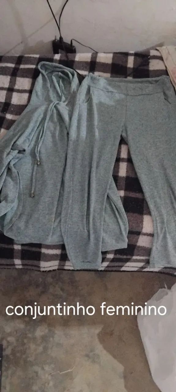 Vendo ou troco roupas 