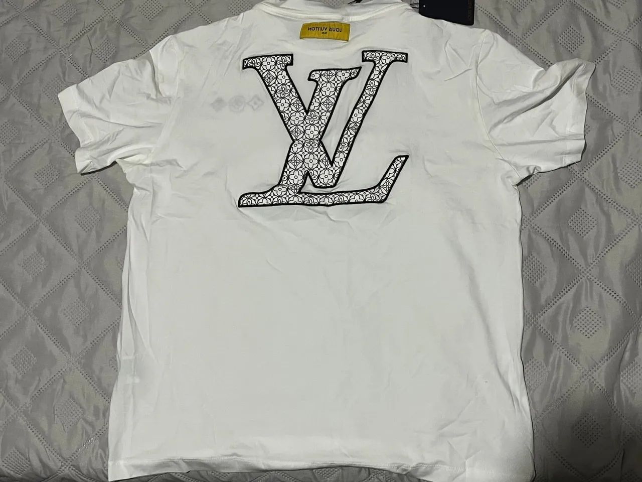 Camisa Louis Vuitton - Roupas - São Caetano, Betim 1493359841 | OLX