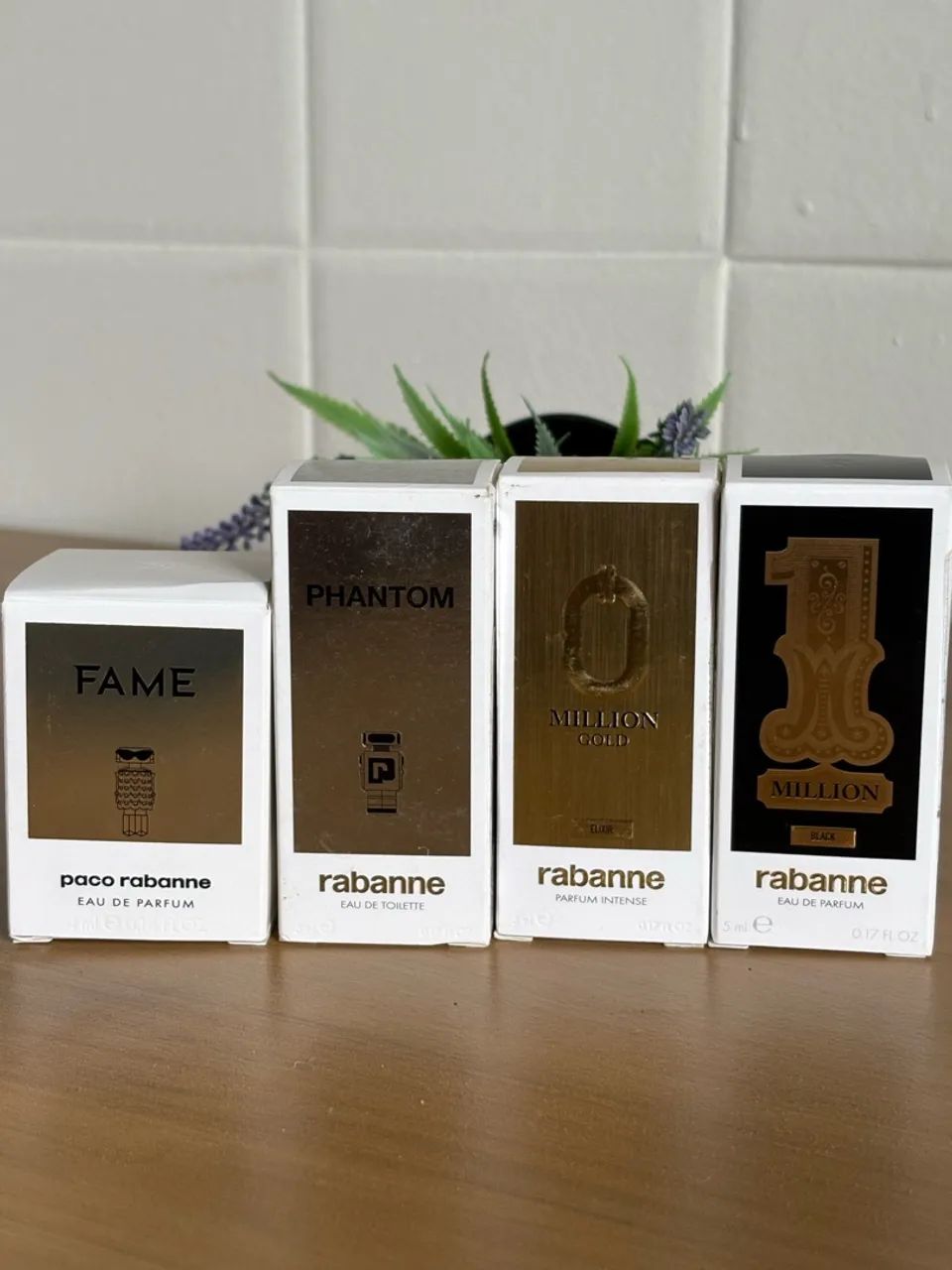 Miniaturas originais. 
