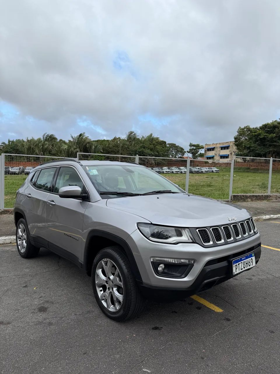Jeep Compass COMPASS LONGITUDE 2.0 4x4 Dies. 16V Aut. 2021