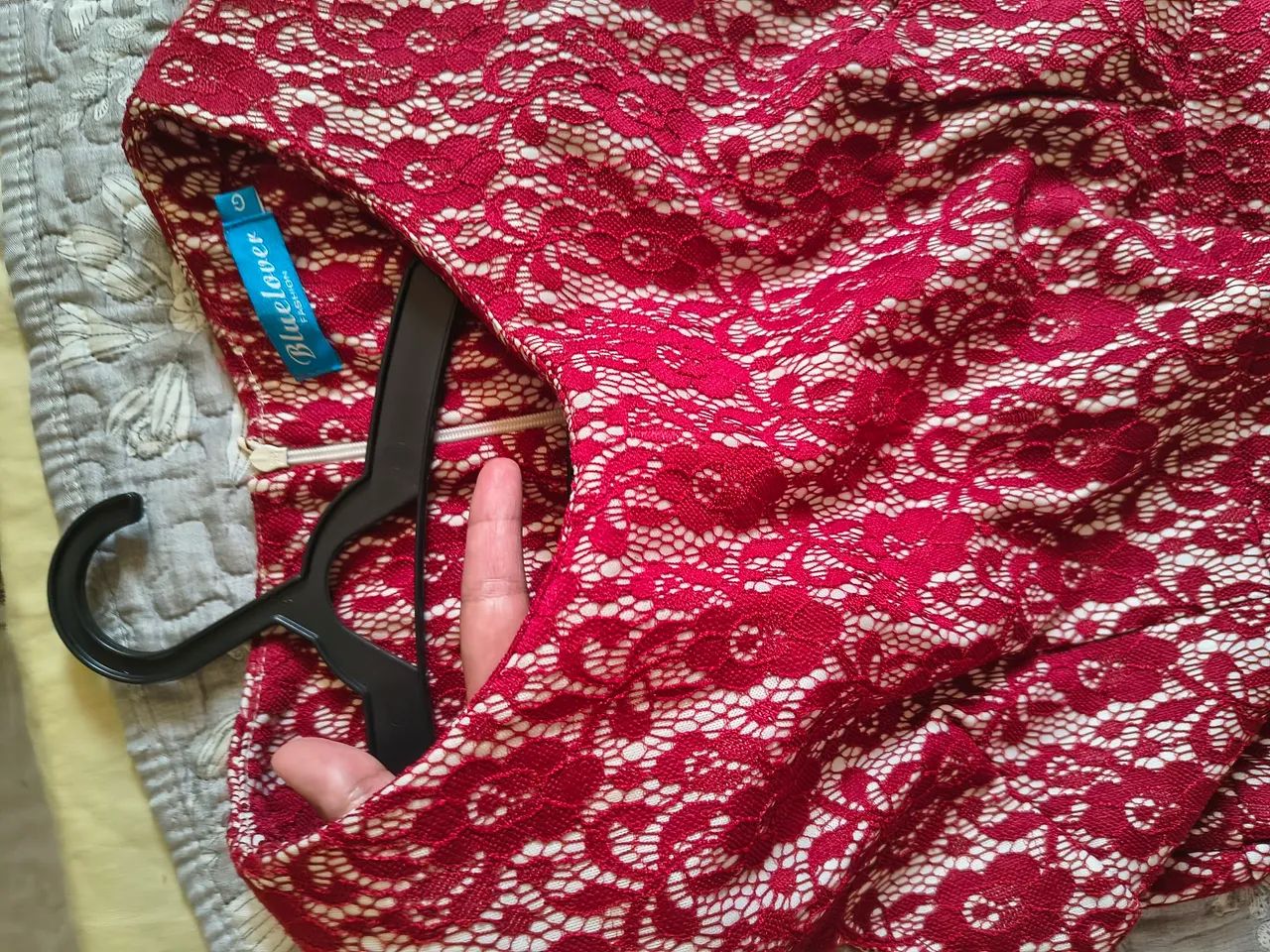 Vestido renda vermelho M/G - Foto 3