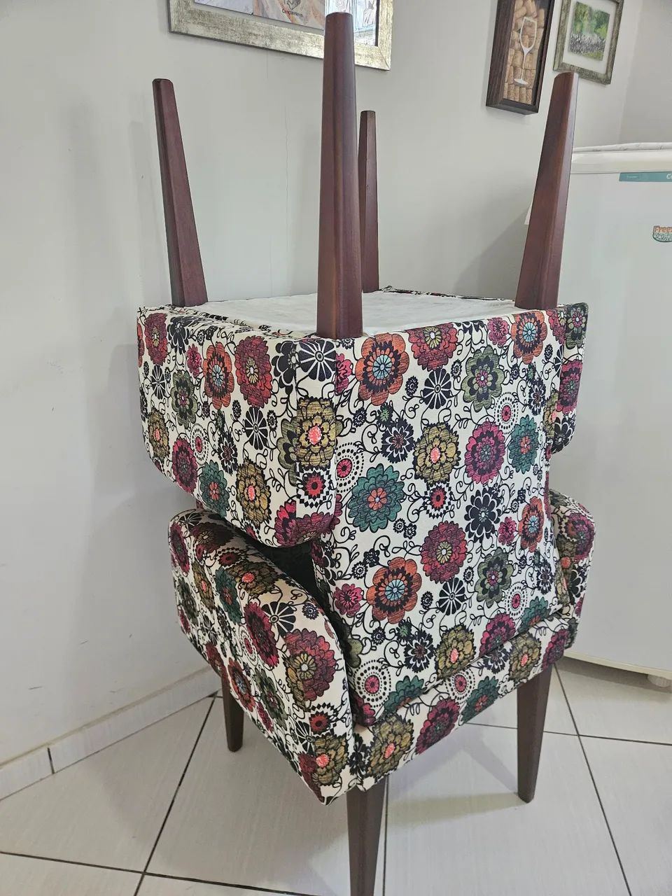 Poltronas em tecido estampado (par) - Foto 4