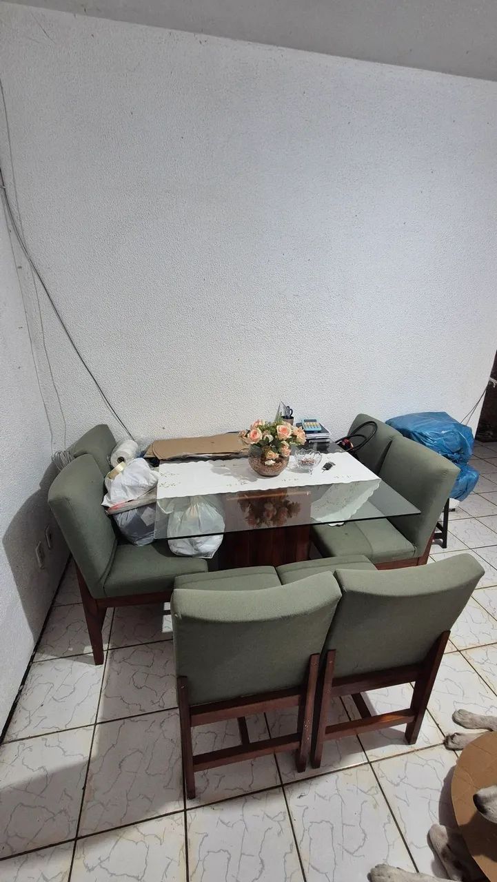 Sala de jantar completa
