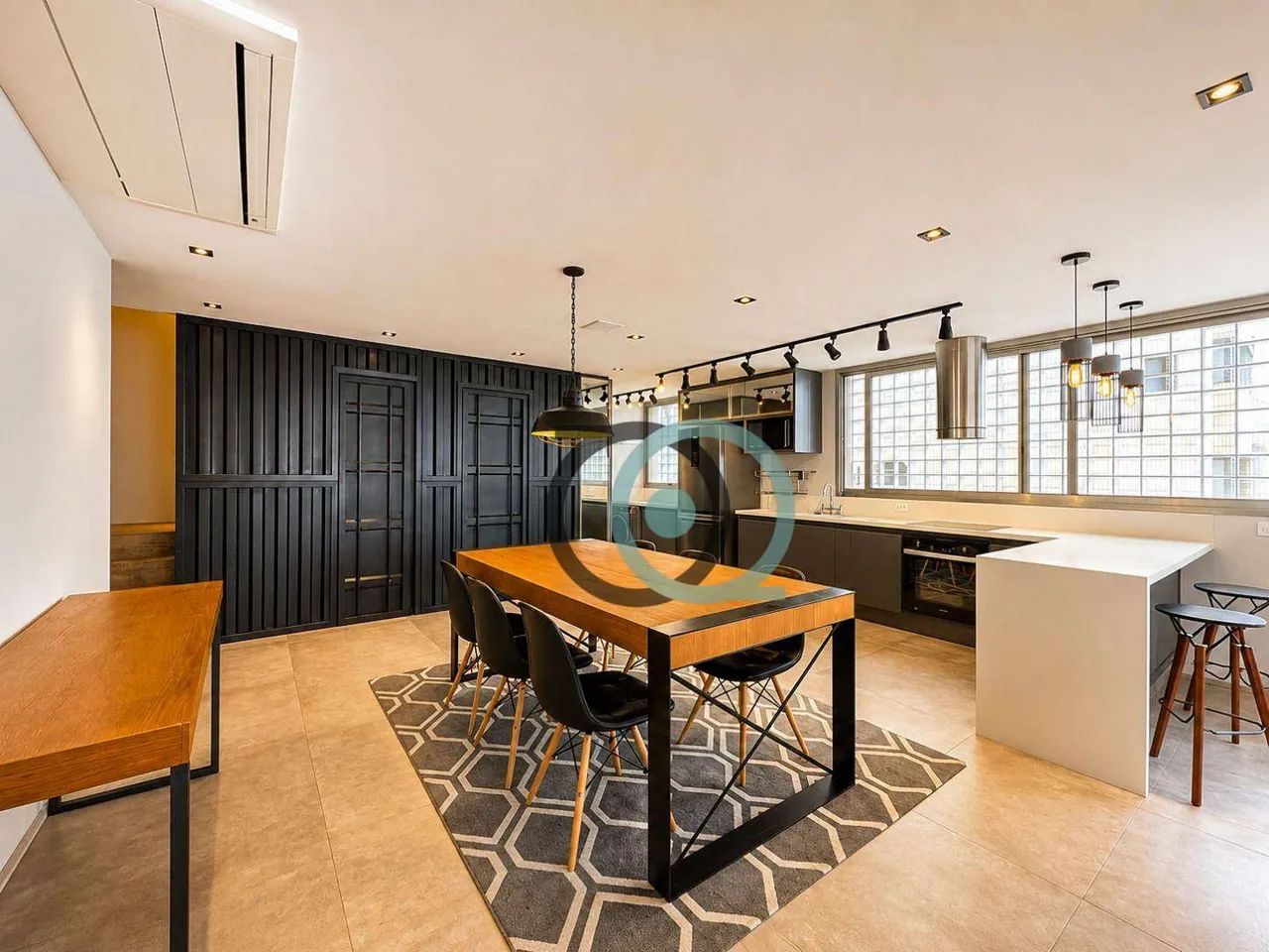 Duplex mobiliado com 2 suítes no Itaim Bibi | Privacidade, segurança e sofisticação em um  - Foto 3