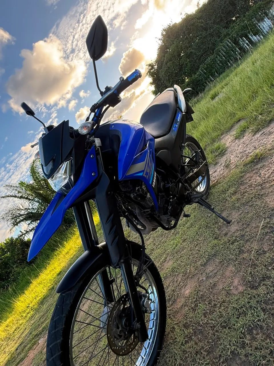 Lander 250 ano 2022
