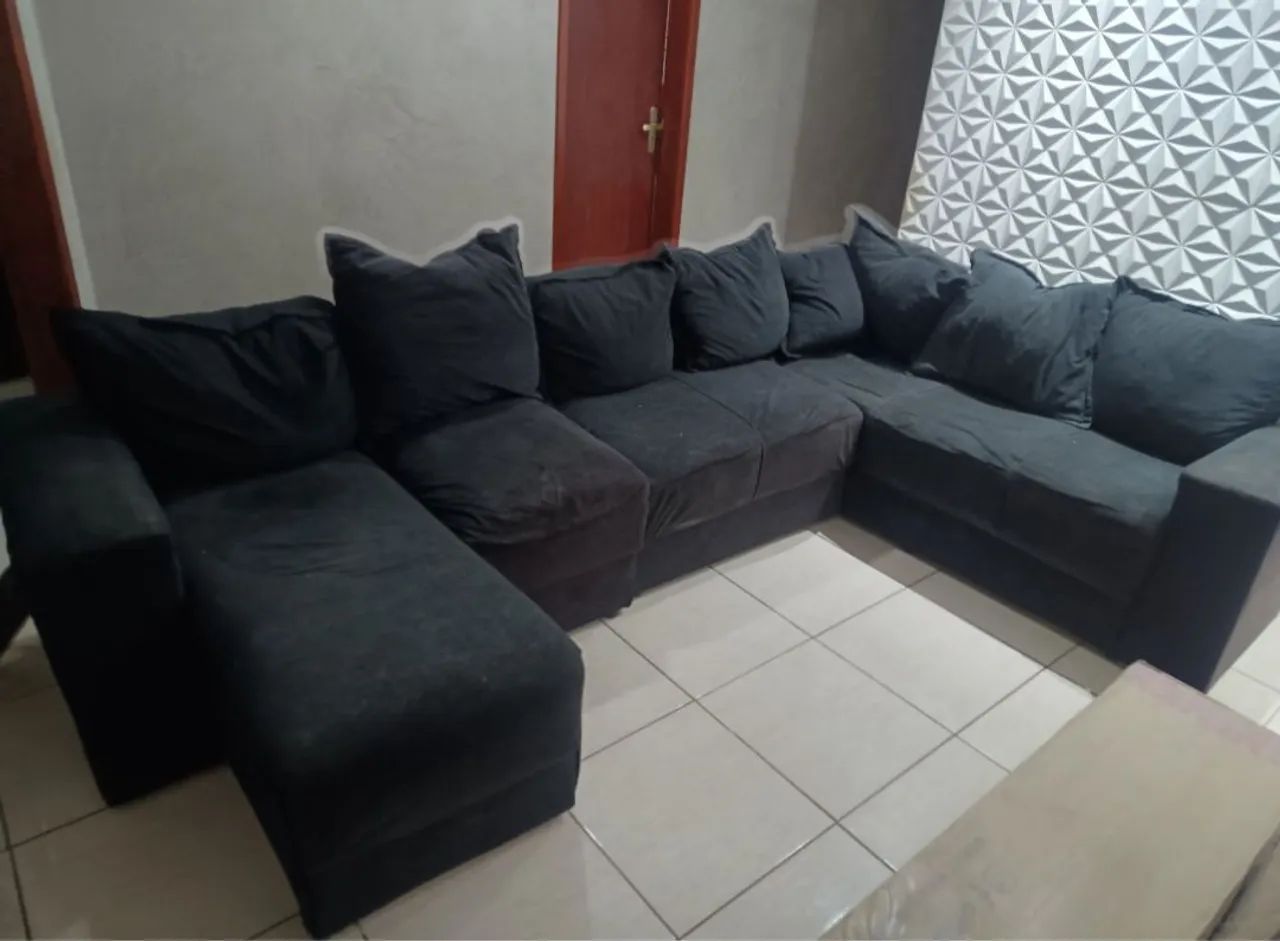 Vendo sofá em L de 7 lugares  - Foto 2