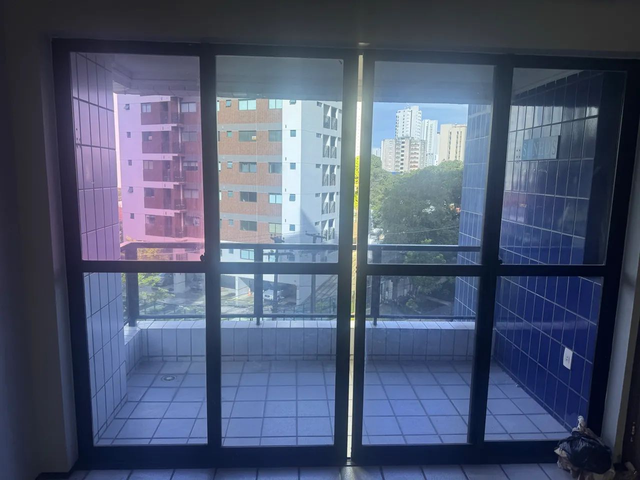 Porta de vidros de correr, 2 Box de vidros para banheiros e bancadas de mármore  - Foto 5