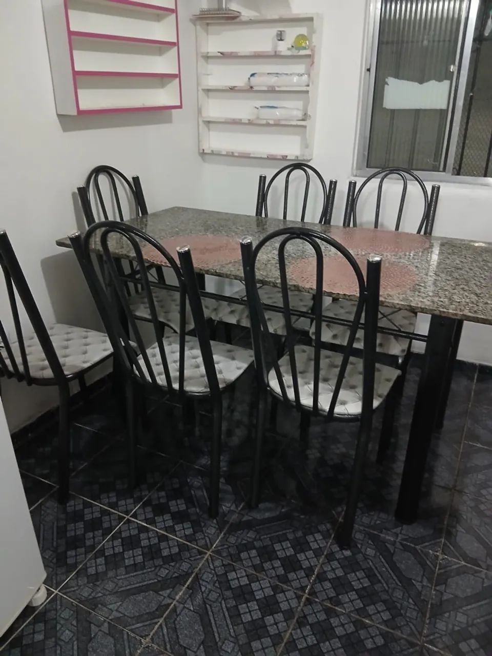 Mesa 6 cadeiras