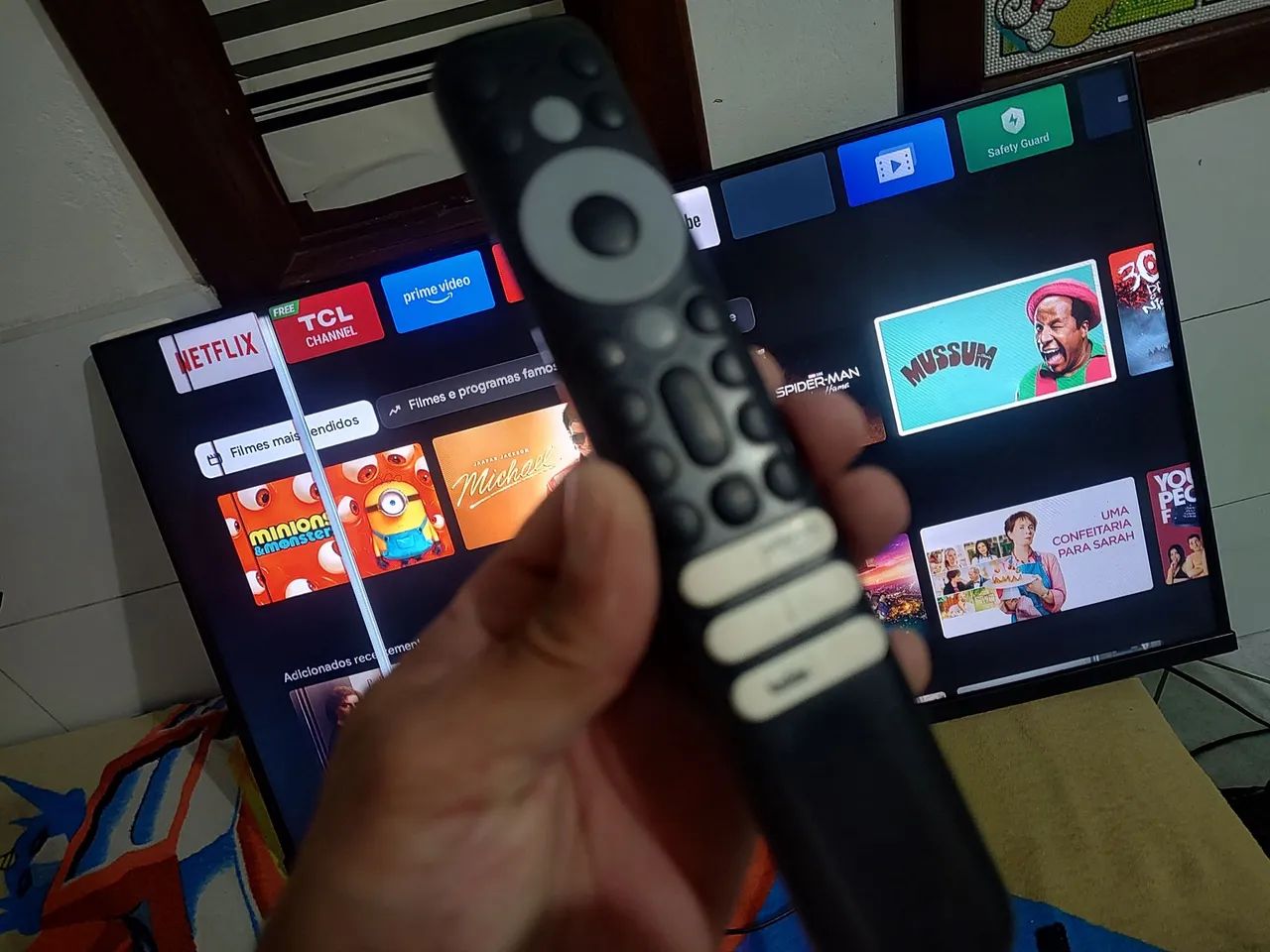 Tv smart 43" espelhamento wi-fi 5G  - Foto 2
