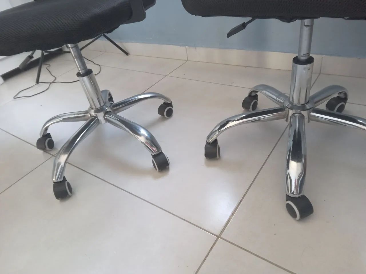 2 cadeira giratória de escritorio - Foto 2