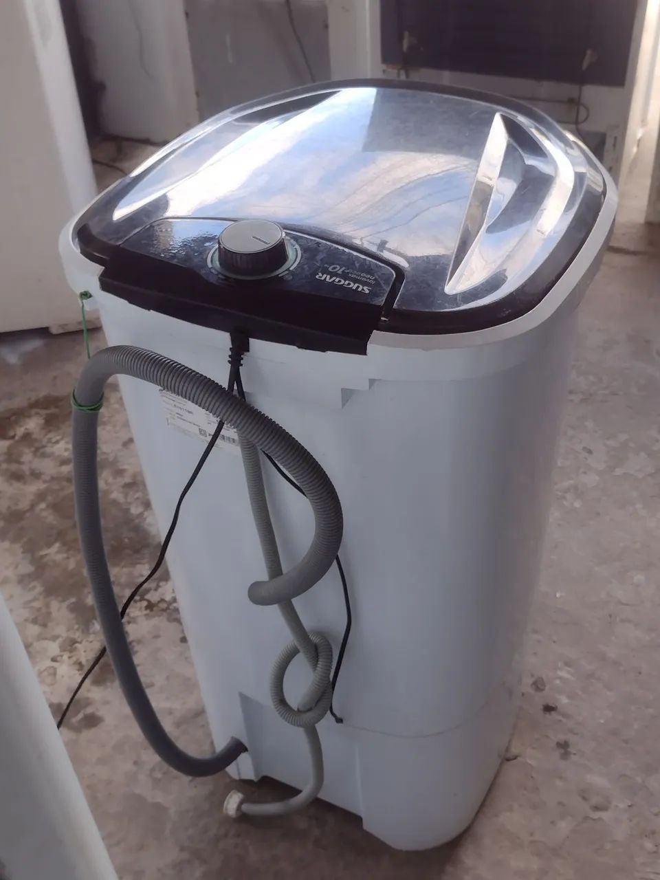 Tanquinho de lavar roupas suggar 10litros. - Foto 4