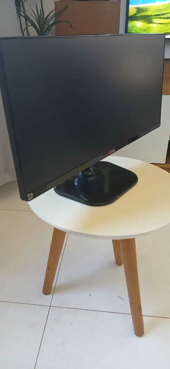 Monitor LG Ultrawide 25 polegadas Aceito trocas - Foto 2