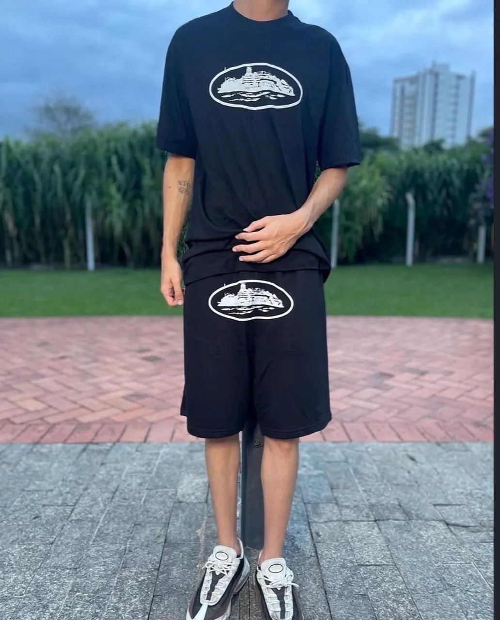 Conjunto Corteiz (Camisa + Short) - Foto 2