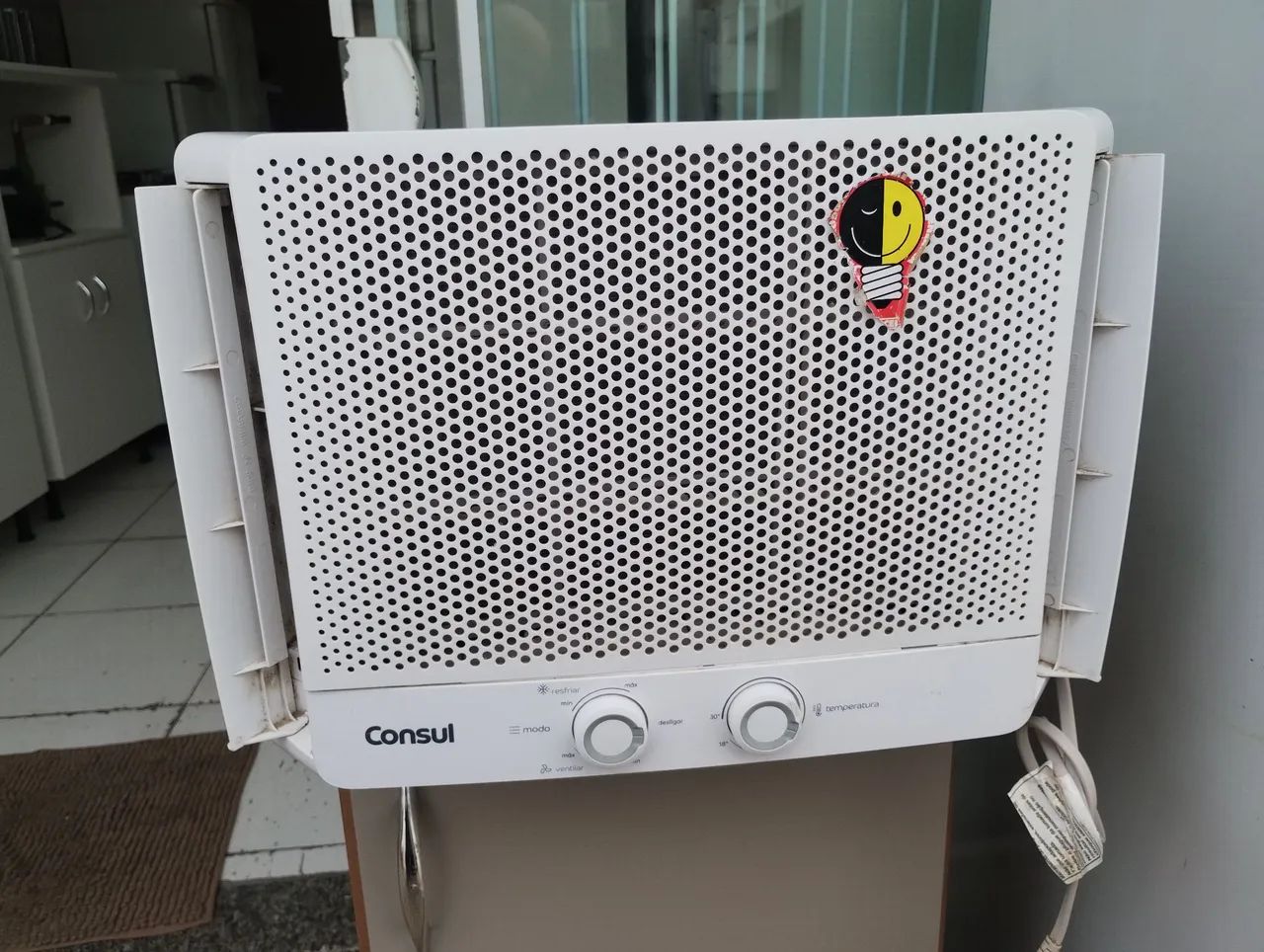 Ar condicionado Consul 7500 BTUs de janela  - Foto 3