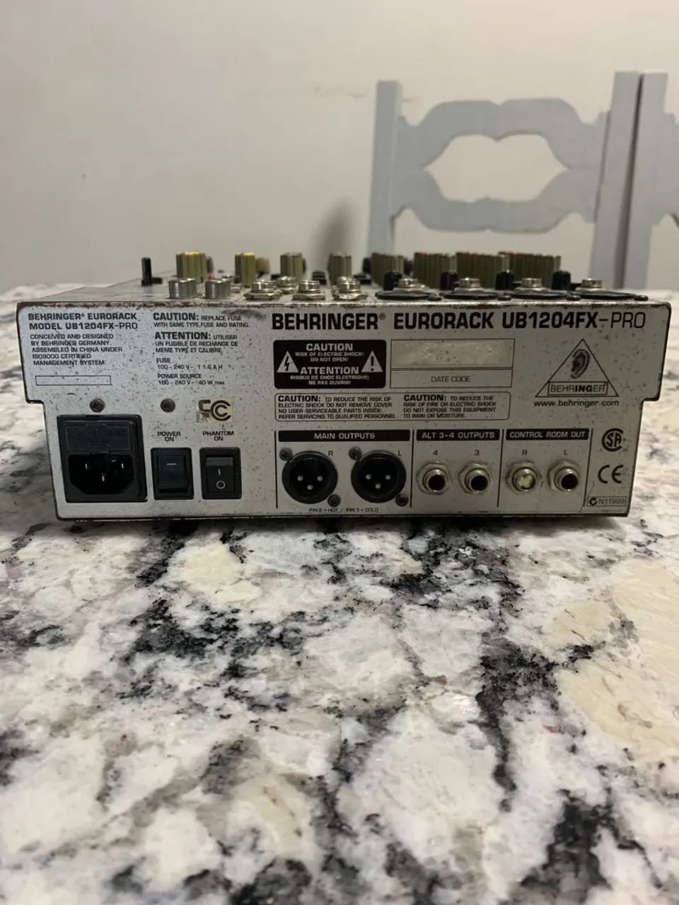 Mesa analógica 8 canais Behringer - Foto 3