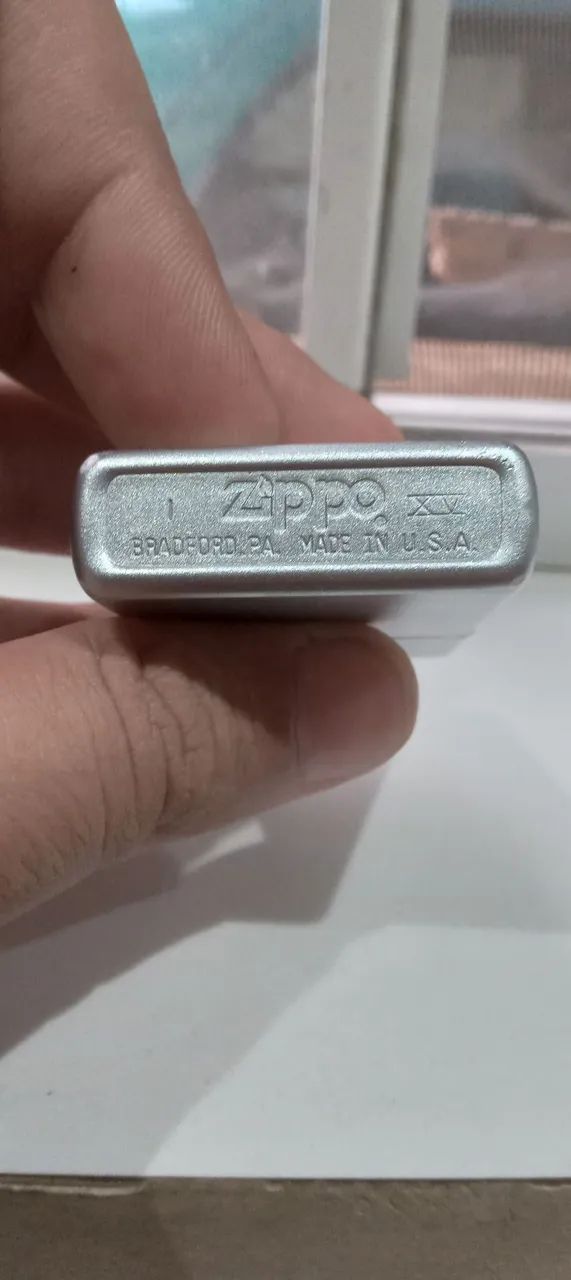 Zippo 1999 em estado de novo  - Foto 2