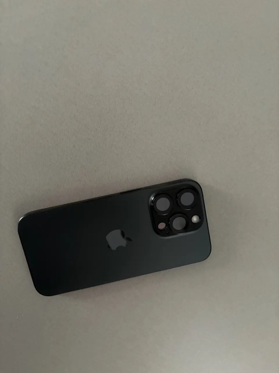 iPhone 15Pro - Foto 3