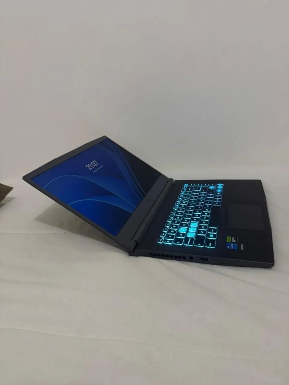 Notebook MSI Thin 15 - 16GB Ram e SSD 512GB - Foto 2