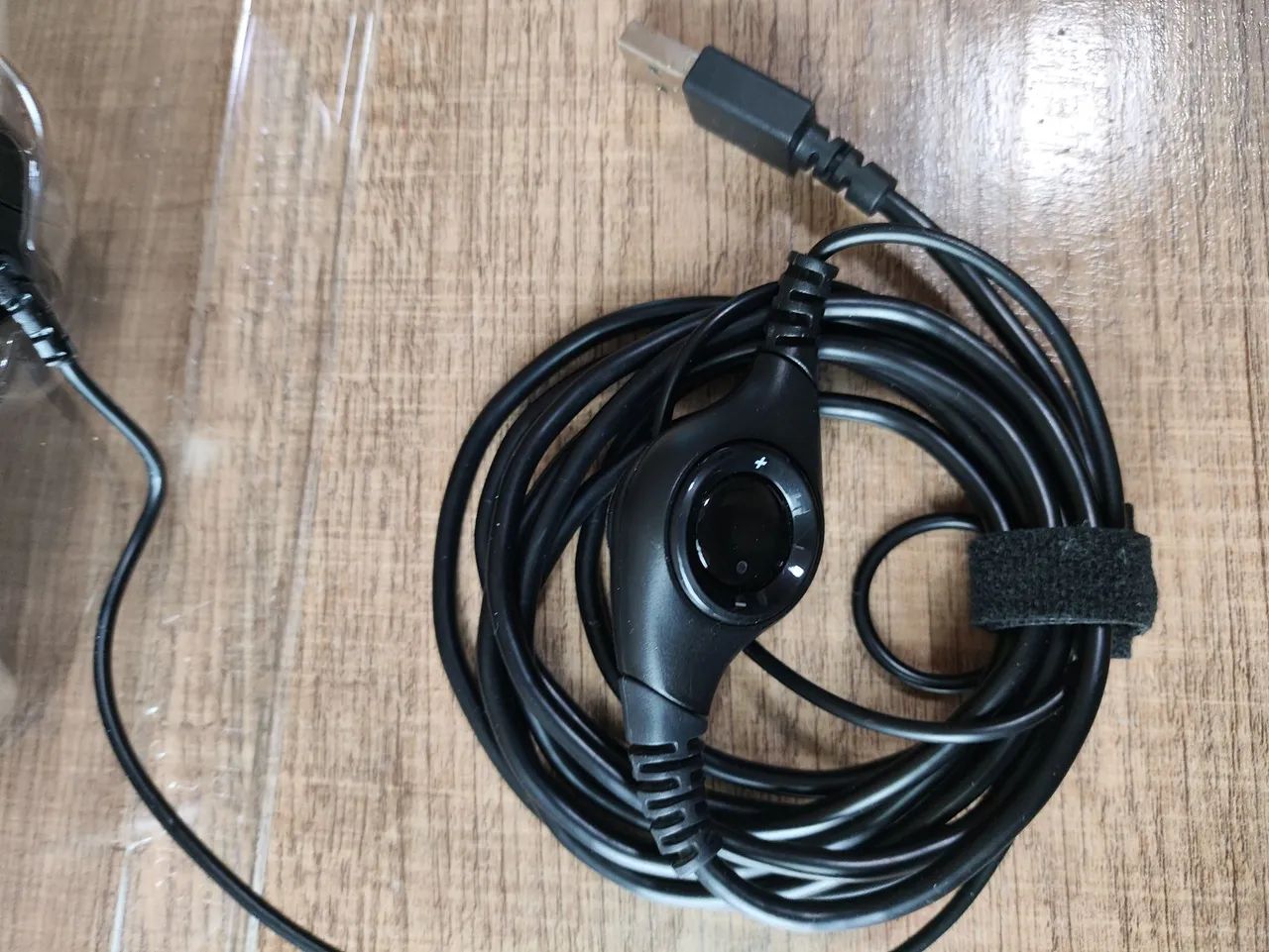 Headset Logitech H390 com microfone e controle de volume - semi-novo - Foto 6