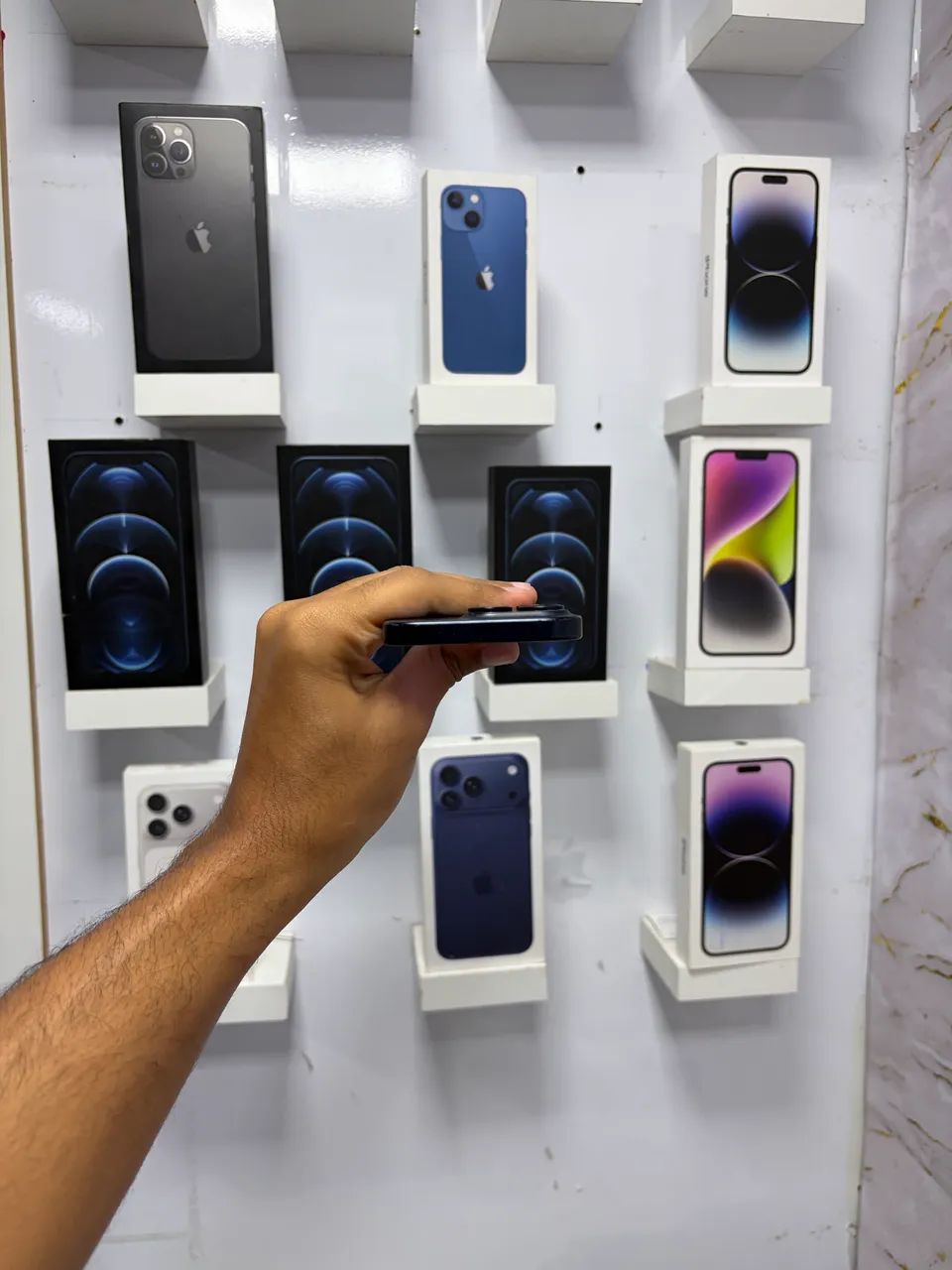IPHONE 15 PRO 128 GB  - Foto 4