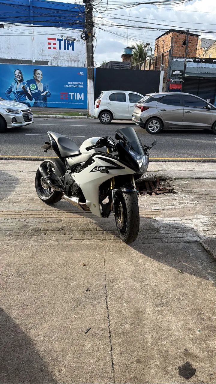 CBR 600f 2013 - Foto 3