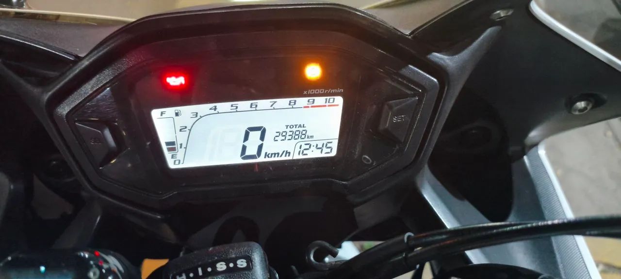 CBR 500r ABS 2014 - Foto 3