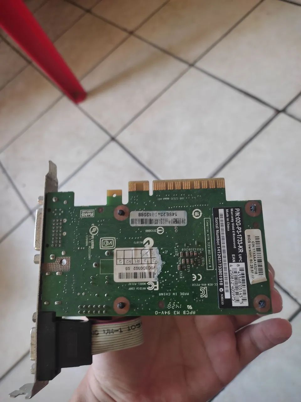 GT 730 - Foto 2