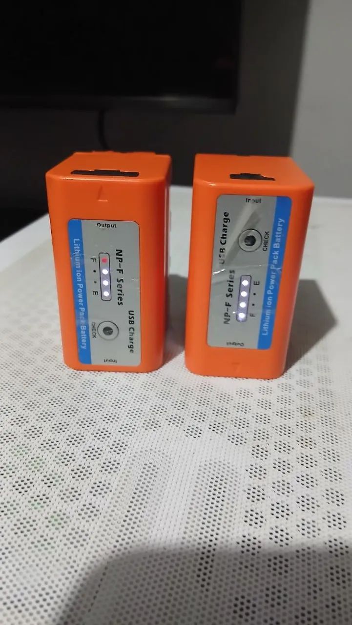 Bateria NP para monitores e câmeras 180$ cada - Foto 2
