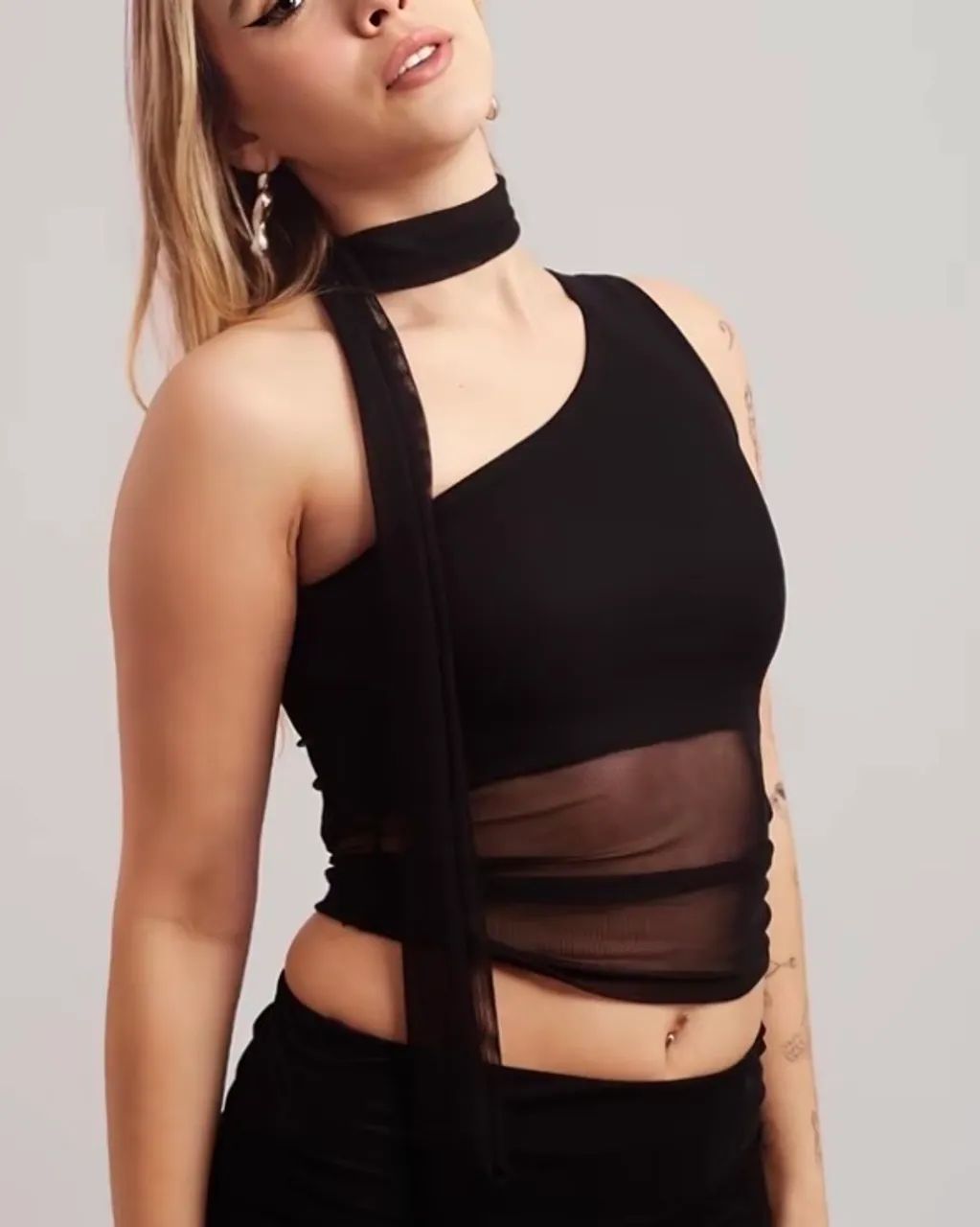 Blusinha Preta  - Foto 5
