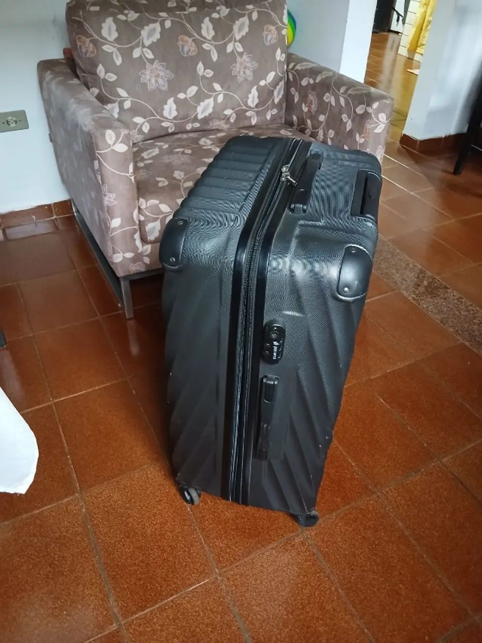 Mala de viagem tamanho médio  - Foto 3
