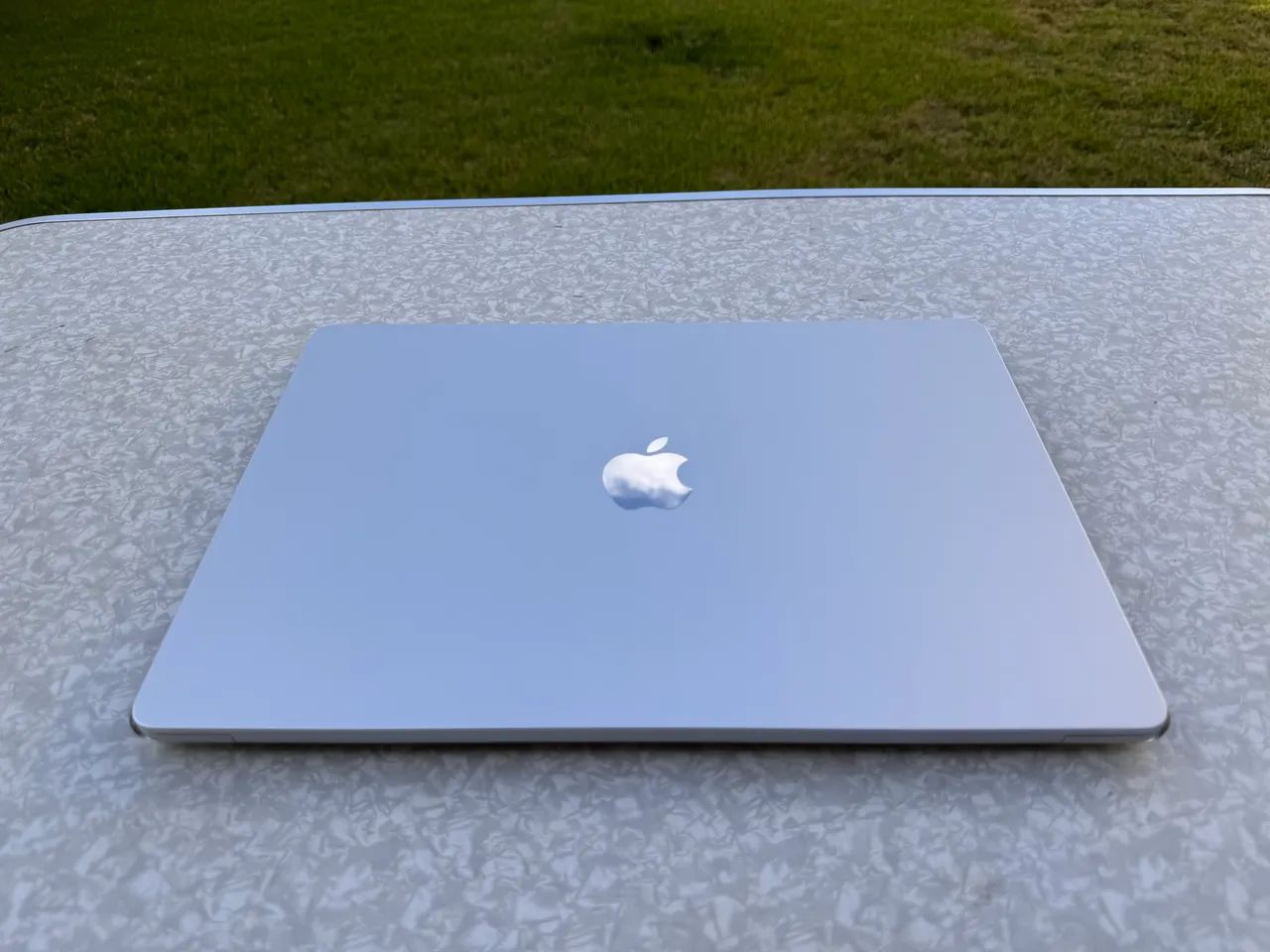 MacBook Air M2 15 polegadas - Foto 2