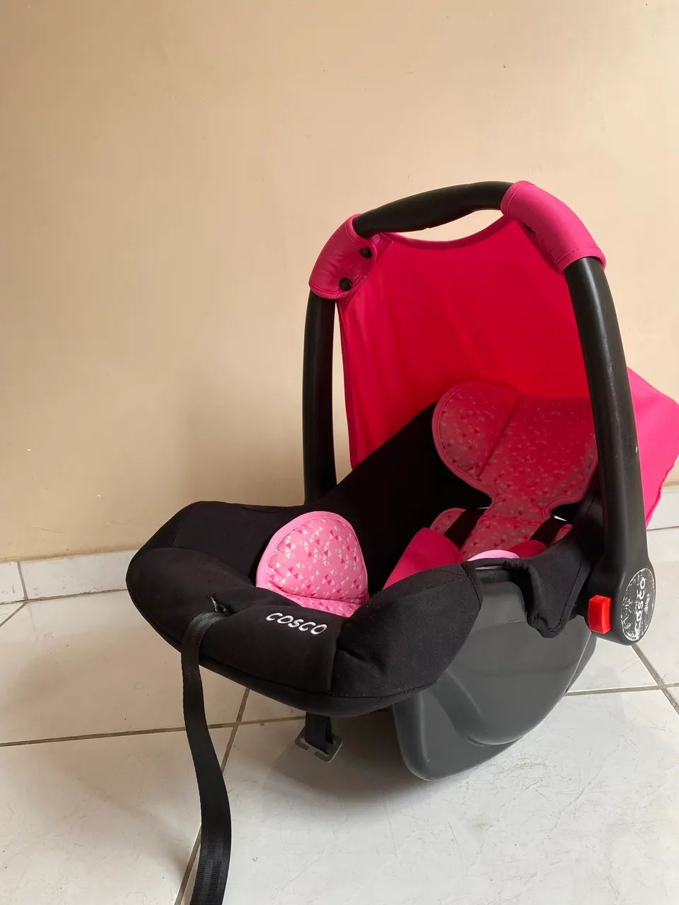 Bebê conforto Menina