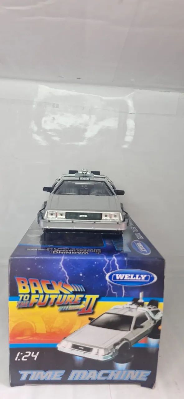 CARRO DELOREAN DE VOLTA PARA O FUTURO - Foto 2