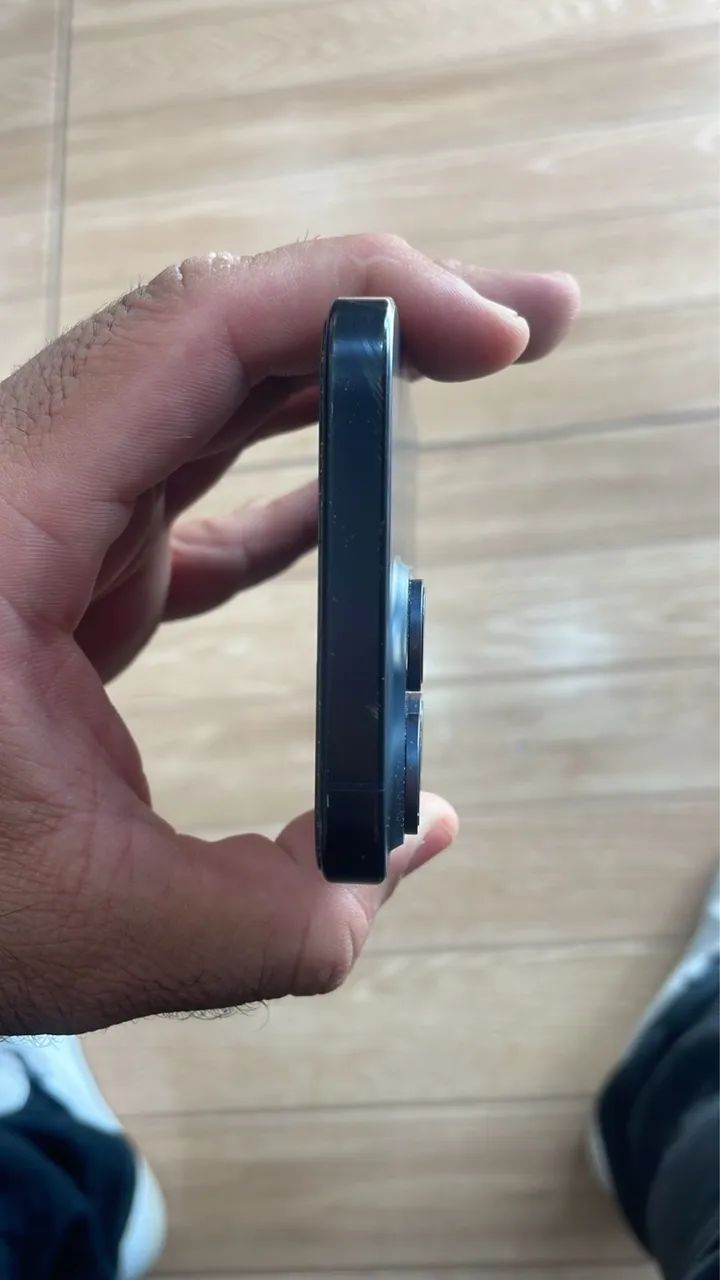 iPhone 15 pro Max  - Foto 2