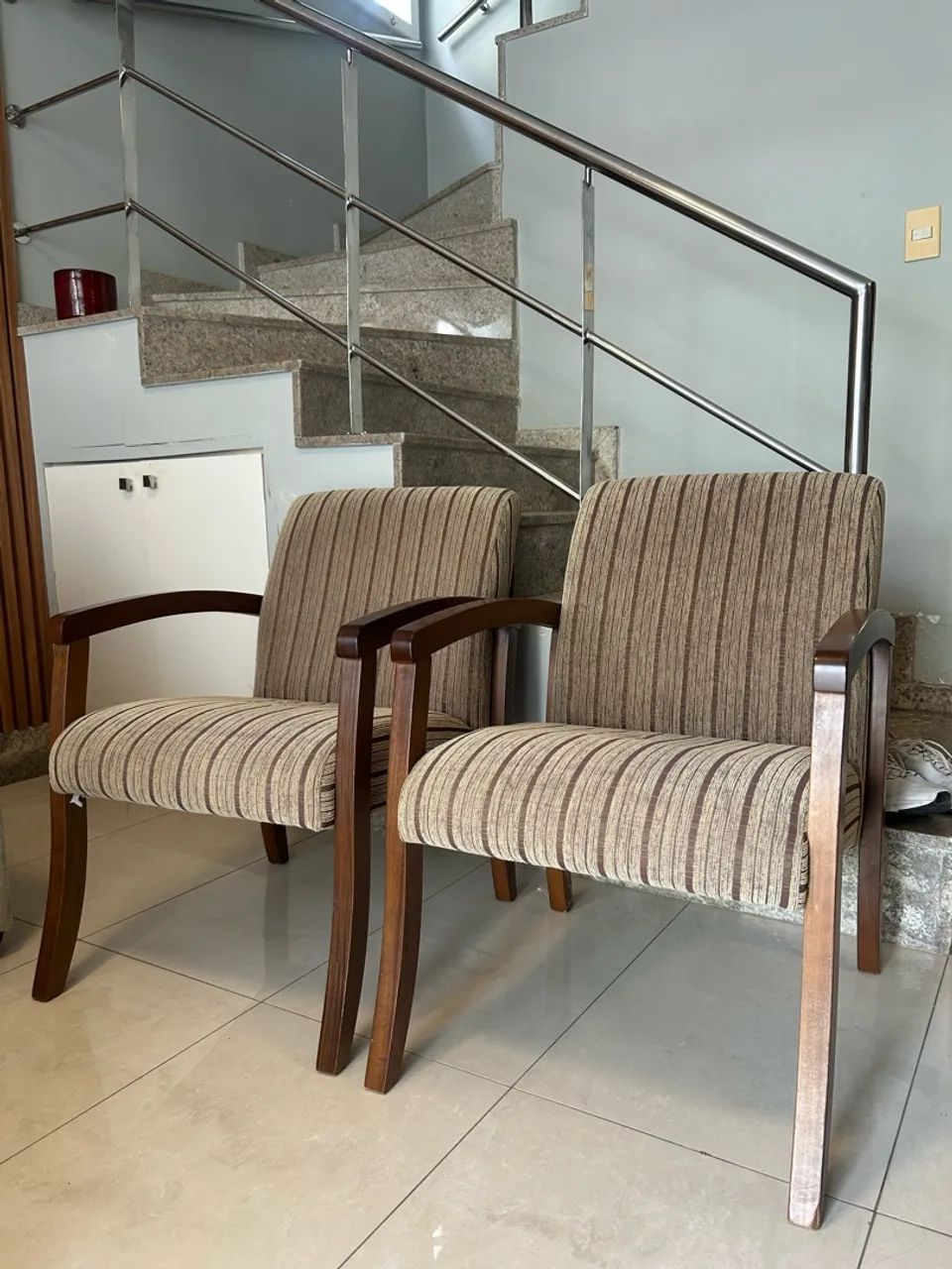 Jogo com 2 Poltronas para sala  - Foto 2
