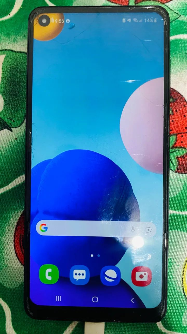 Celular A21s com detalhes de uso - Foto 2