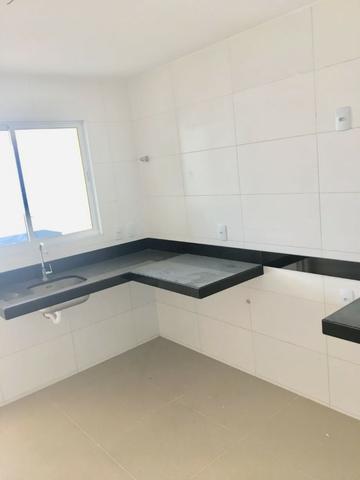 Apartamento Ed. Arnaldo Barbalho Simonetti - 3 suítes - Lagoa Nova - Foto 2