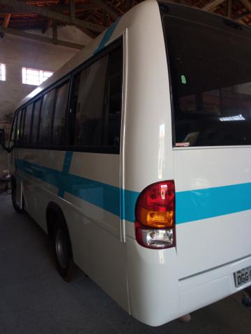 Dois micro ônibus - Foto 2