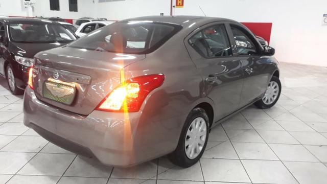 Nissan Versa 1.0 Conforto Espaço e Muita Economia, Financio Sem Entrada !! - Foto 3
