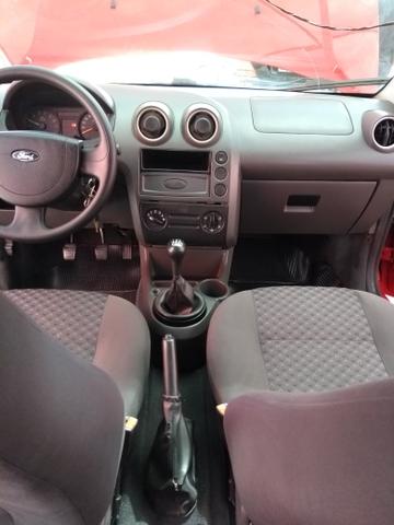 Fiesta 1.0 2005/2006 Temos Gol Uno Clio Celta Palio Ka Polo Siena Classic Prisma - Foto 13