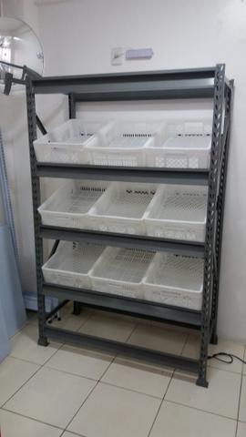 VENDO FRUTEIRA NOVA SLIM C/9 CAIXAS 2,00x1,20x0,60