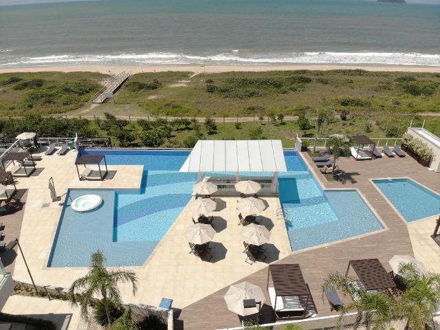 Apartamento Frente Mar, Mobiliado, 2 Quartos, Andar Alto, Balneário Piçarras - Foto 2