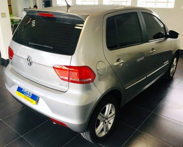 Volkswagen Fox COMFORTLINE 1.6 4P - Foto 3