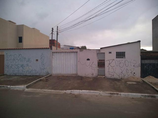 Lote 160 mts Com 3 moradias de 1 quarto Riacho Fundo ll
