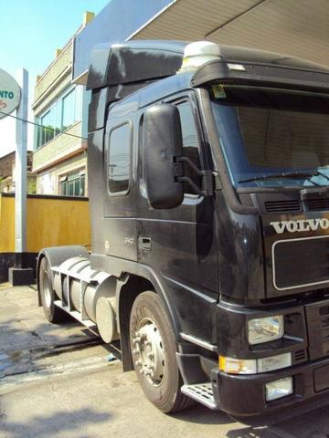 Cavalo mecânico volvo Fm 12 - Foto 4