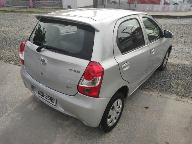 Toyota Etios X 1.3 - Foto 4
