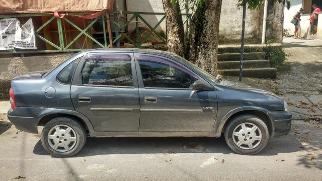 Corsa Sedan 2009 - Foto 3